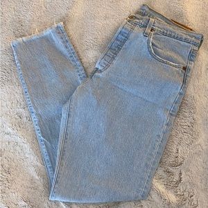 Light wash Levi’s 501 skinny jeans. Worn once. Size 31 x 30